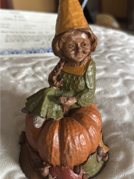 Thomas Clark Other - Thomas Clark Figure. Autumn Gnome on Pumpkin Home Art Figurine - Green & Orange